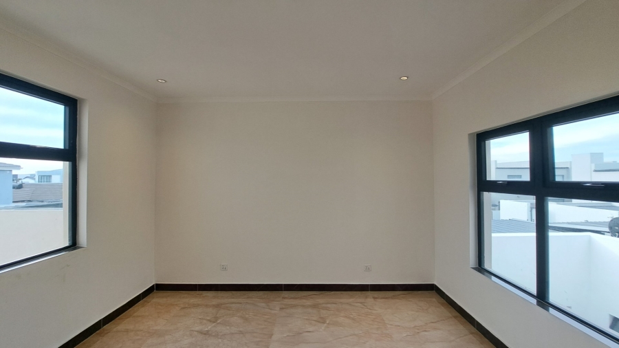 3 Bedroom Property for Sale in Sandown Western Cape